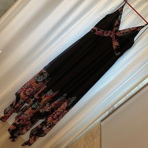 Express Handkerchief hem dress